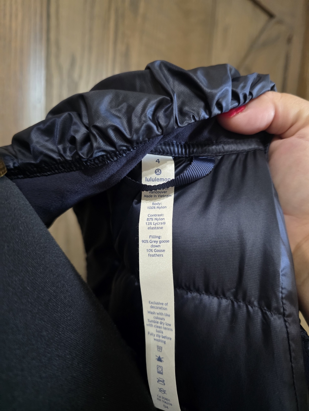 Lululemon Down Vest - Picture 5 of 6